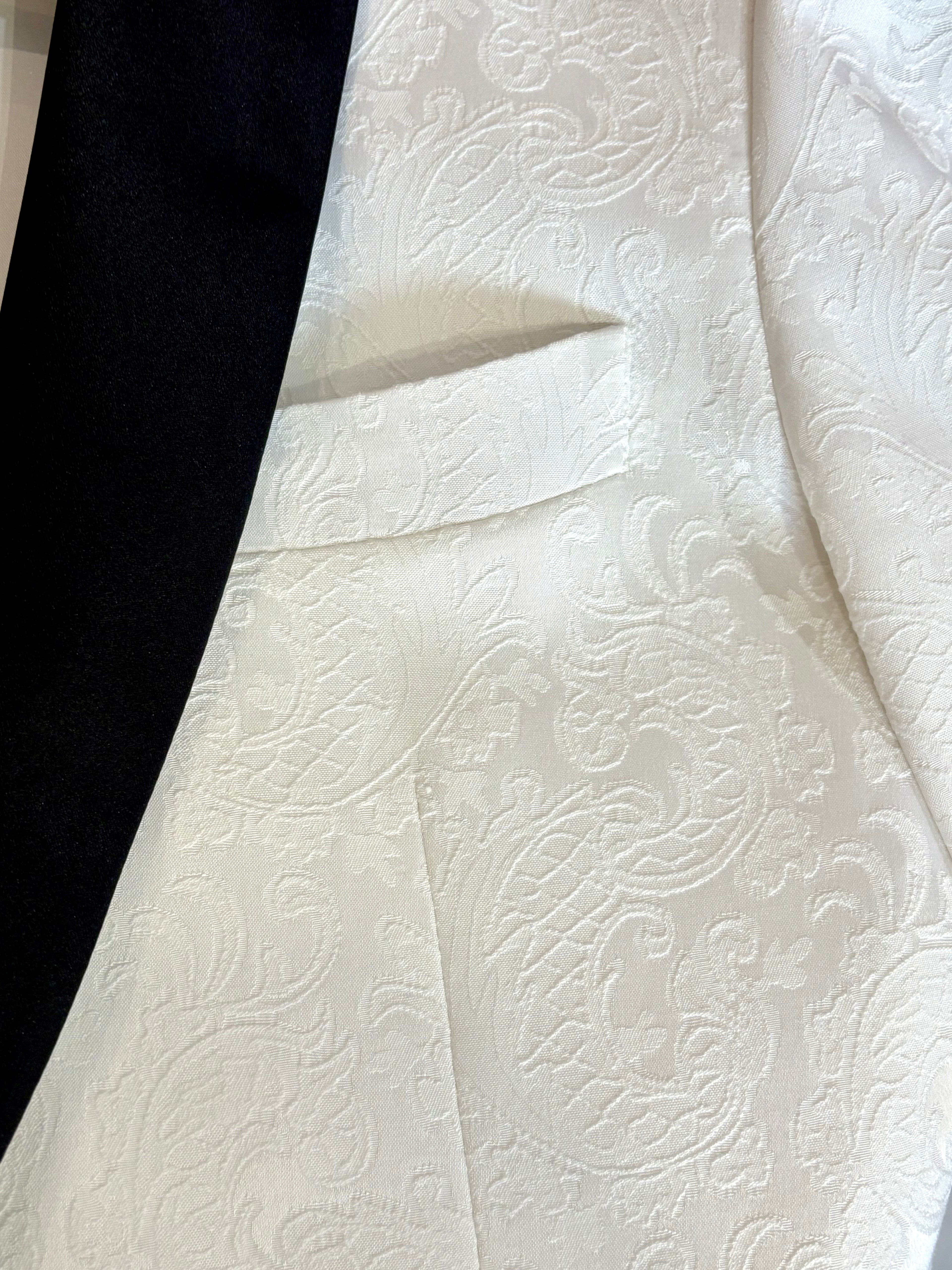 White Paisley Shawl Lapel Dinner Jacket