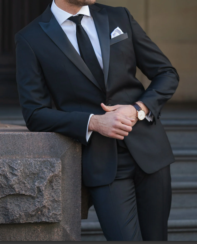 Allebasi Black Peak Lapel Dinner Suit
