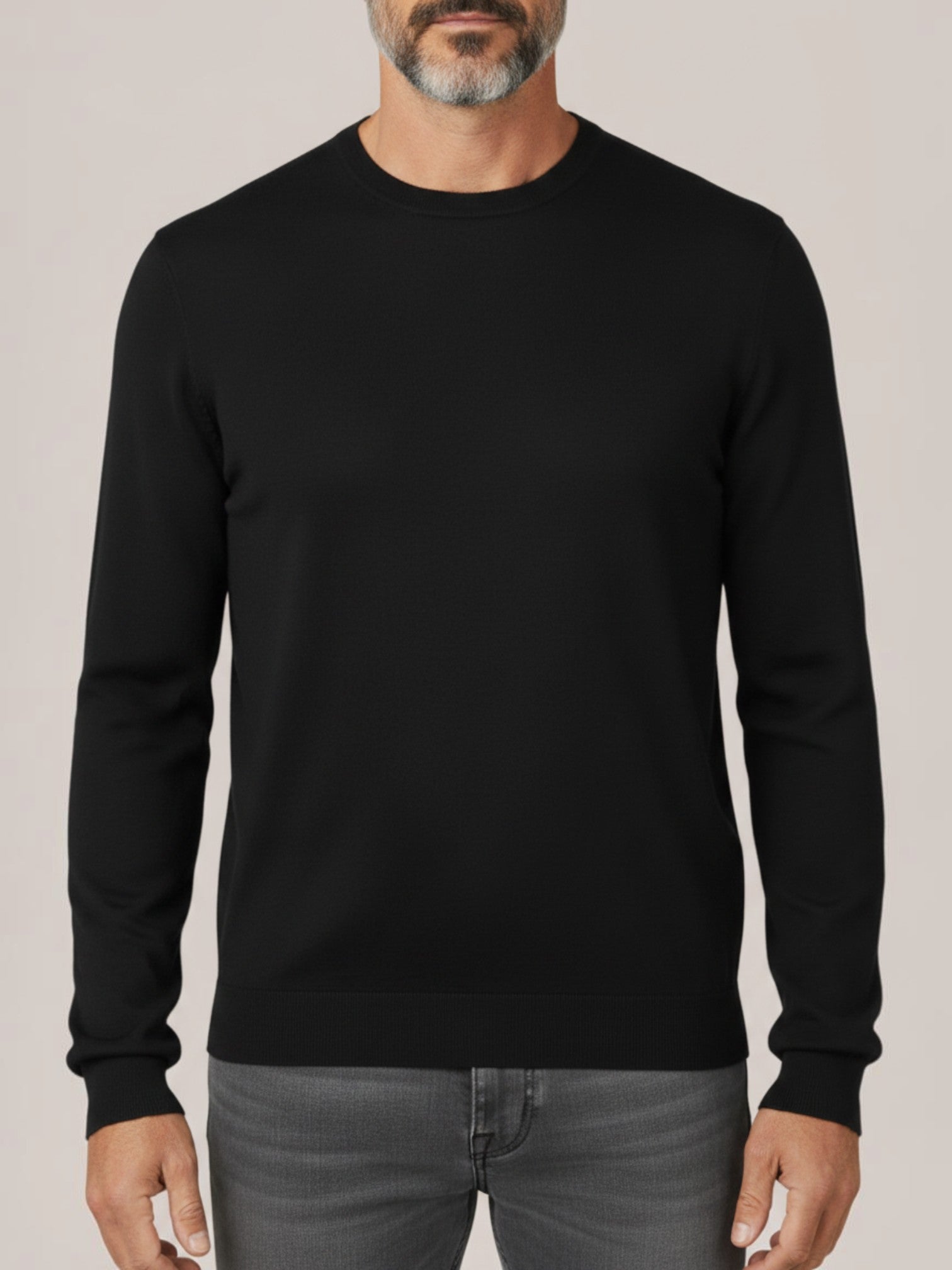 Merino Wool Crewneck Jumper in Black